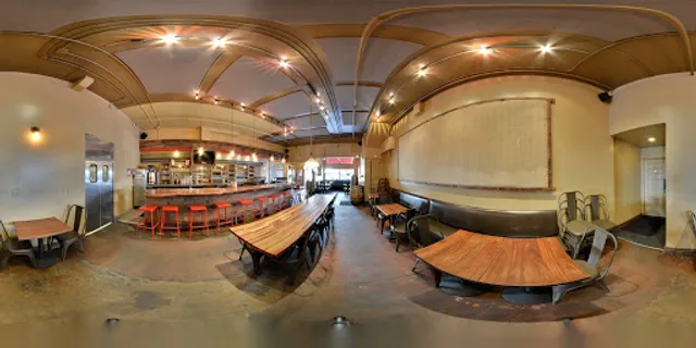 Roam Artisan Burgers