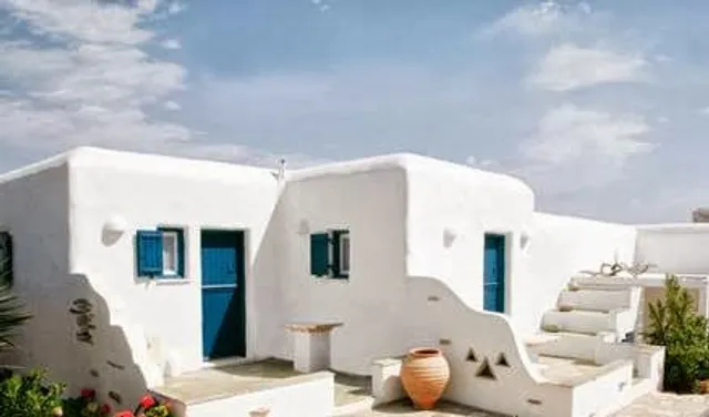 Glaros Studios & apartments