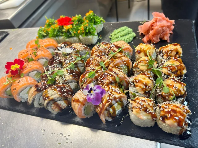 Jungle Sushi Gastrobar