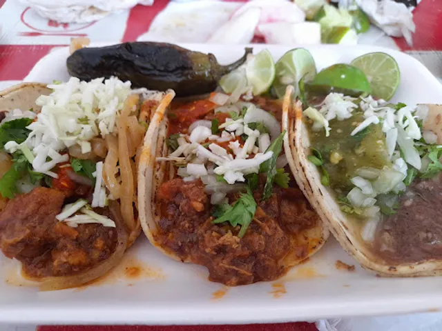 EL GORDO TACOS & TORTAS
