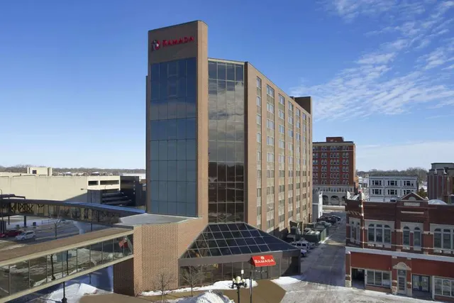 Best Western Plus Waterloo & Cedar Falls