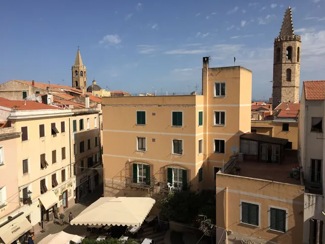 DeRy Alghero Holiday