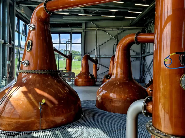 The Cairn Distillery - Visitor Experience