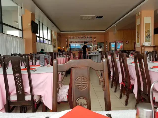 Restaurante Cantão de Jianzhi Xia, Lda.