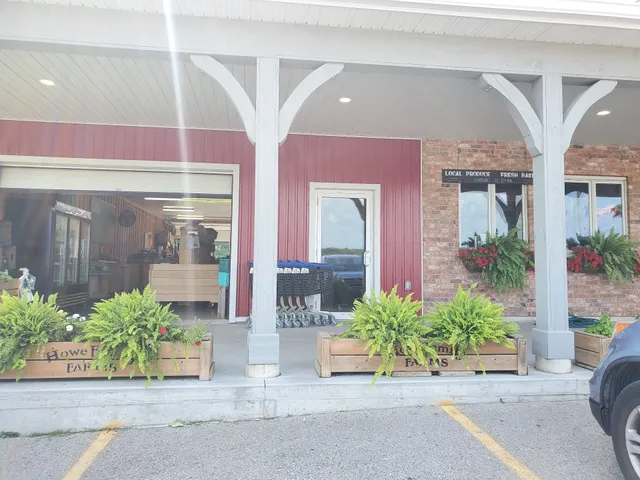 Howe's Farm Market & Country Bakery