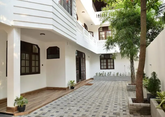 Kreation Hotel & Restaurant