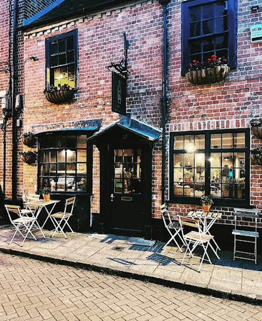 Ten Bottles - Wine, Cocktails, Small Plates & Tapas Style Dining