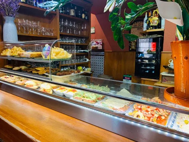 MANDALA RESTAURANTE Y CAFETERÍA