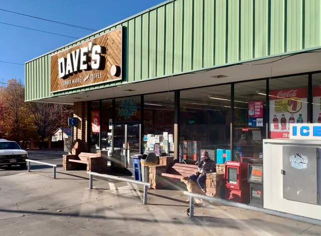 Dave's Corner Market