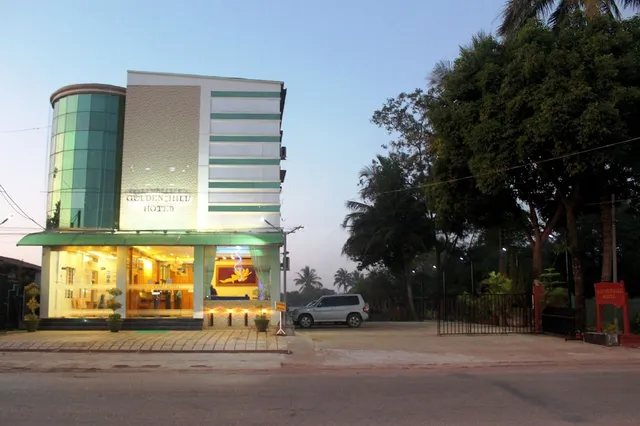 Kayah Golden Hill Hotel