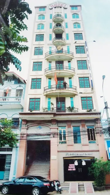 Khách Sạn Hoàng Sơn Hải