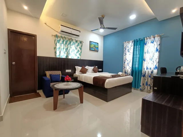 New Metro Serviced Apartment