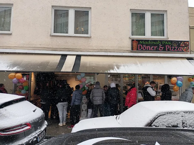 Madinah PAK Döner & Pizza