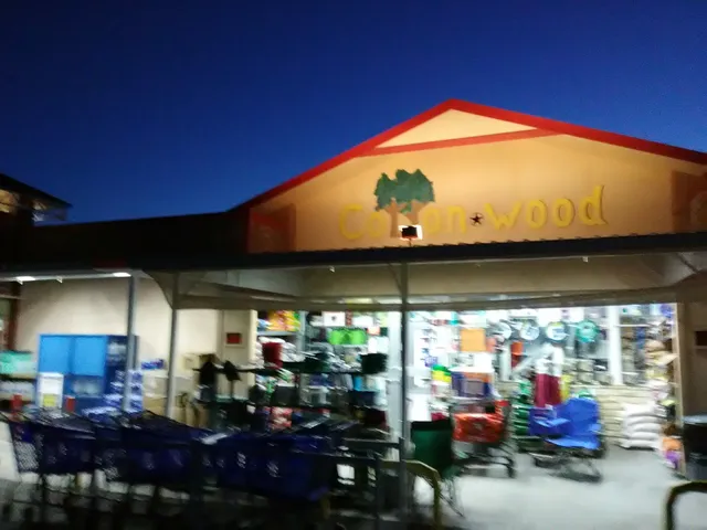 Cottonwood General Store