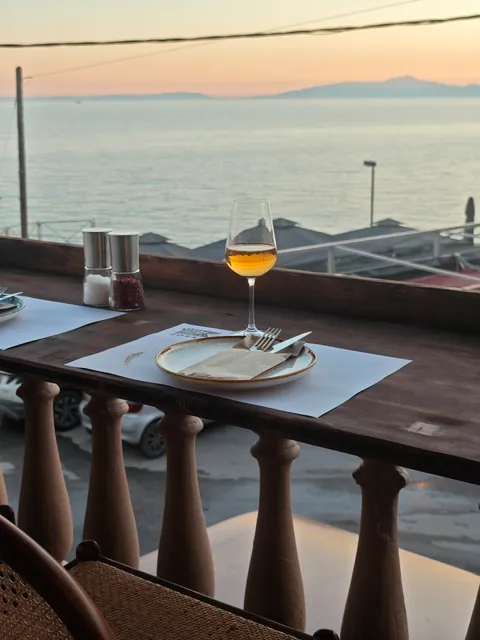 ZORKA Greek restaurant & bar