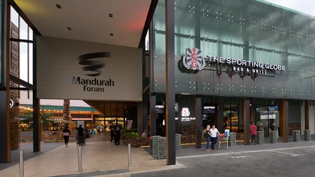 The Sporting Globe Bar & Grill