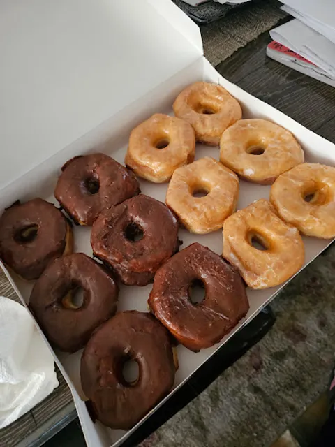 Mary Lee Donuts