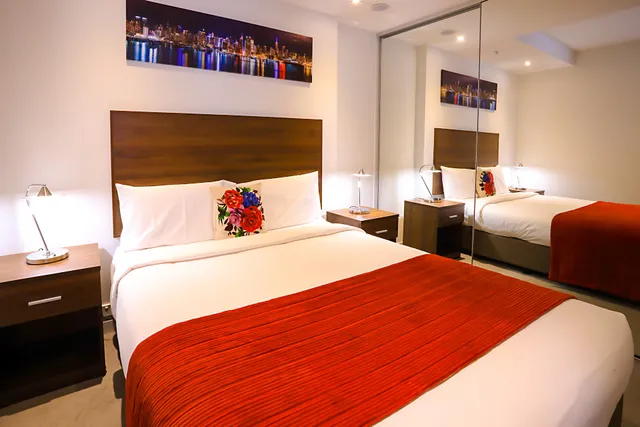 Flinders Street Apartments