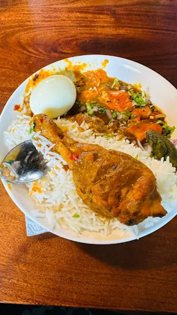 Viggy’s Hill side resto