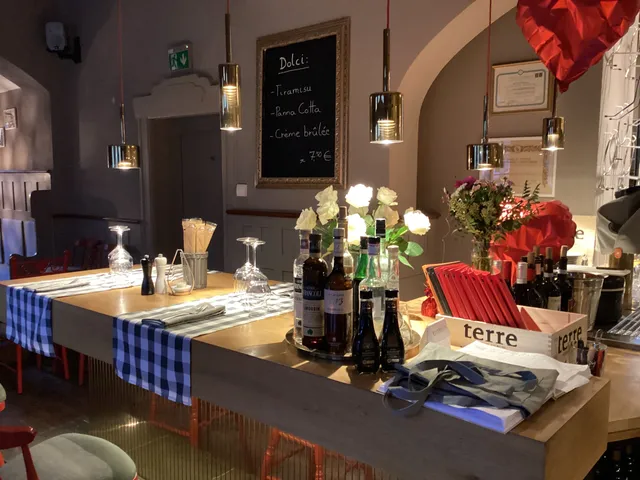 SCAMPI - Restaurant & Bar