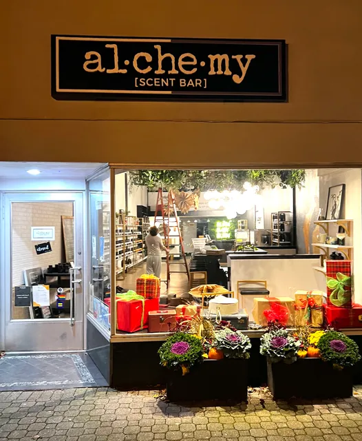 Alchemy Scent Bar