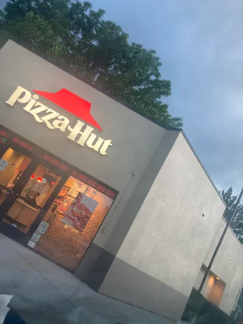 Pizza Hut