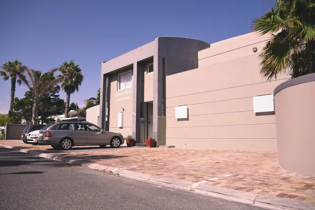 Sunset Decks Guest House