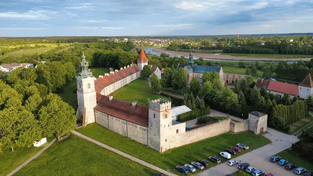 SULEJÓW Podklasztorze CAMP