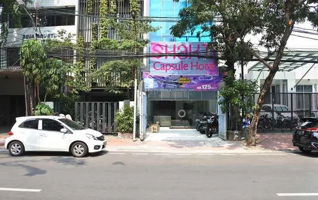 Shakti Capsule Hotel