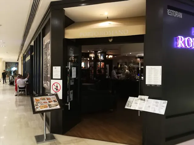 Porto Romano Restaurant @ The Intermark