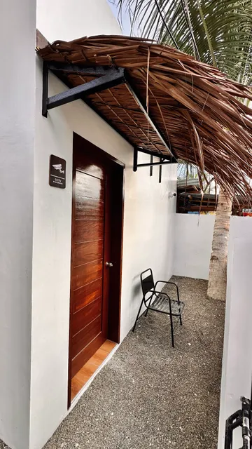 Puy-an, A Nomad Hostel