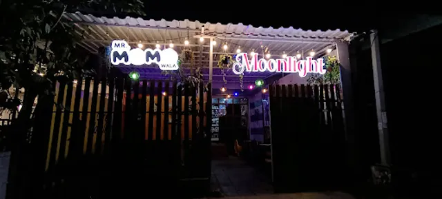 Cafe moonlight