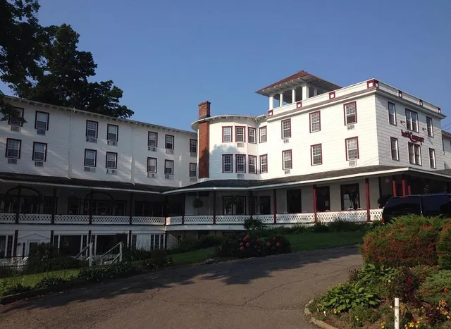 Hotel Conneaut