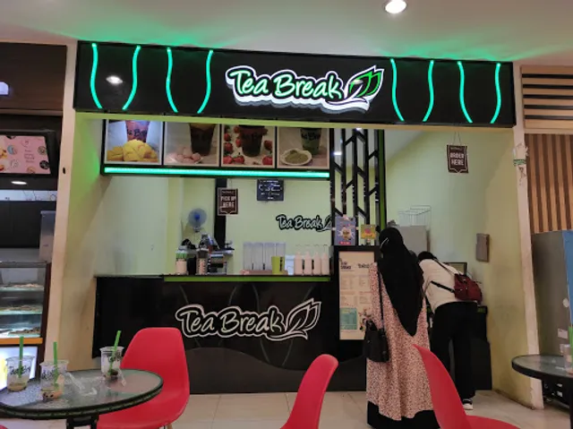 Tea Break Roxy Banyuwangi