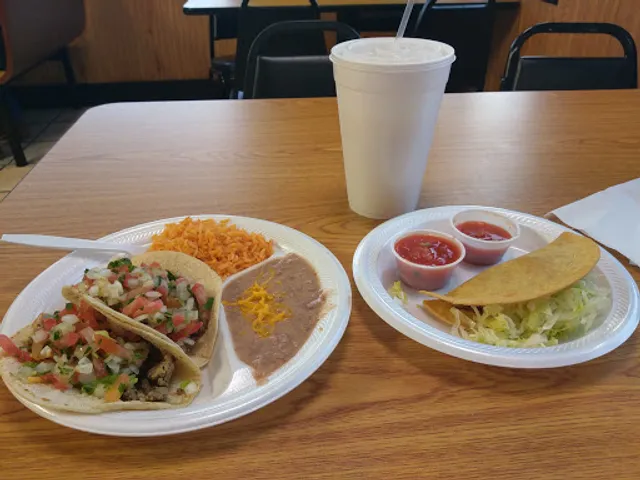 Leonardo's Mexican Food