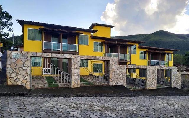 CHALÉS SANTO HILÁRIO