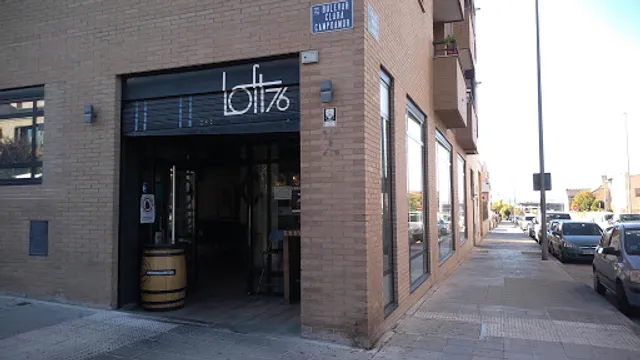Loft76