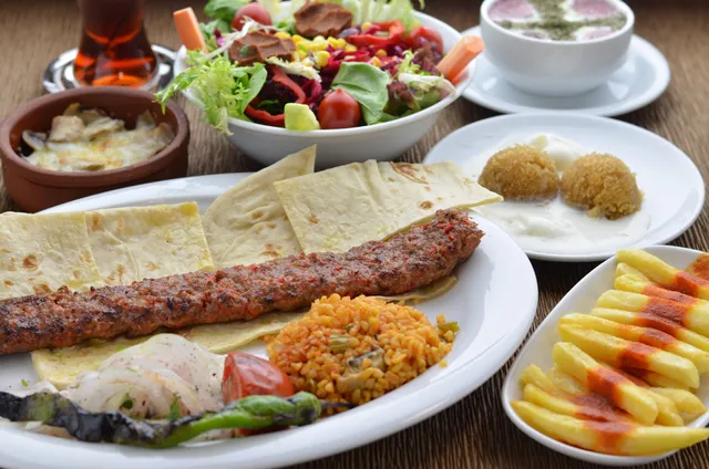 Meşhur Dürümcü aspava