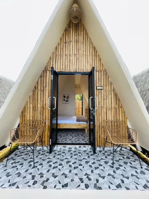 Seabreeze Haven Resort