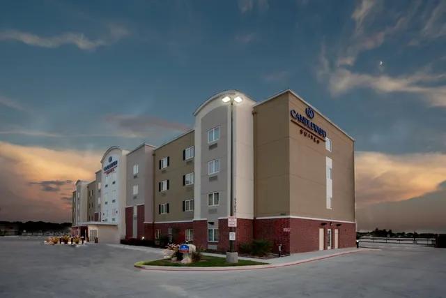 Candlewood Suites San Antonio NW Near Seaworld by IHG