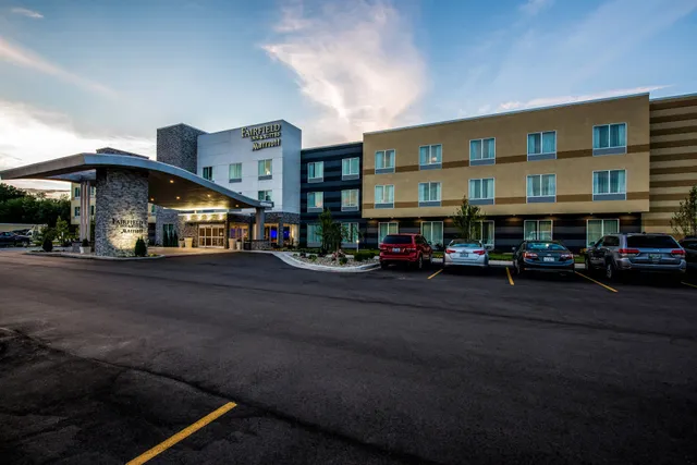 Fairfield by Marriott Inn & Suites St. Joseph Stevensville
