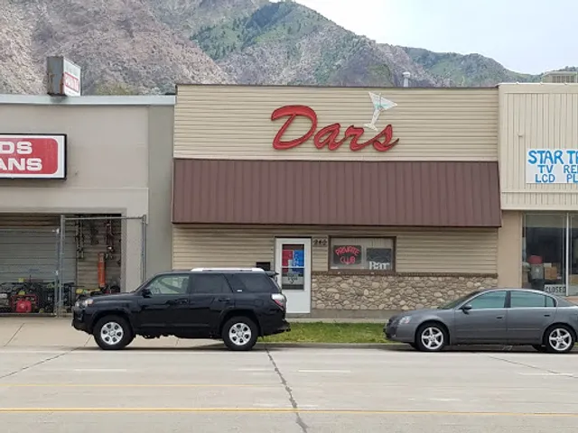 Dar's