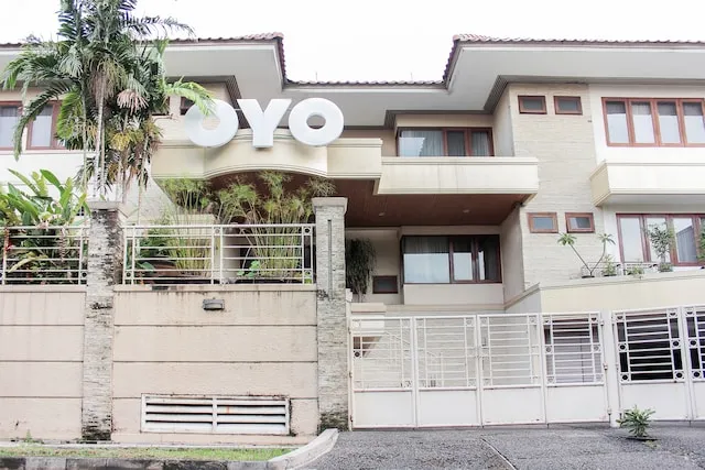 Super OYO 123 Puri Lotus