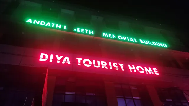 OYO 48389 Diya Tourist Home Airport Hotel