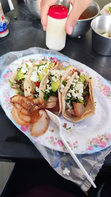 Tacos "El Matamoros"