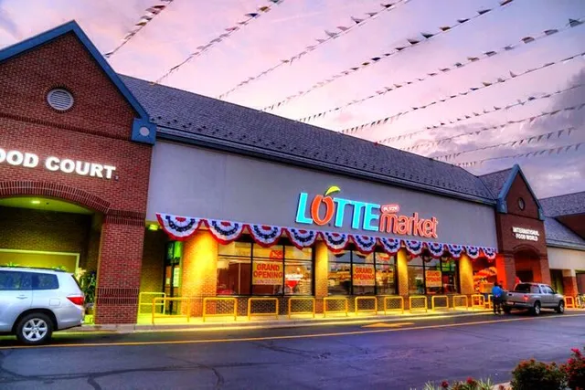 Lotte Plaza Market - Centreville