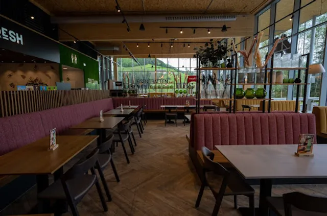 Rosehill Foodpark Eisentratten