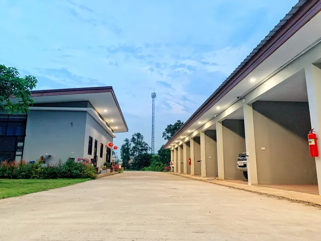 บ้านแม่รีสอร์ท ท่าชนะ สุราษฎร์ธานี Baanmae Resort Thachana Suratthani