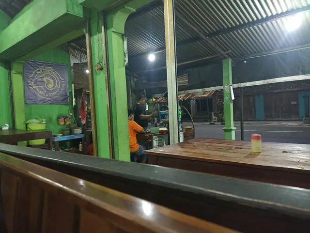 Sate Kambing Pak Santoso "Jejeran"