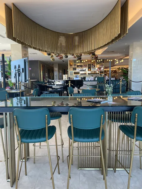 Rossa Pizzeria & Bar